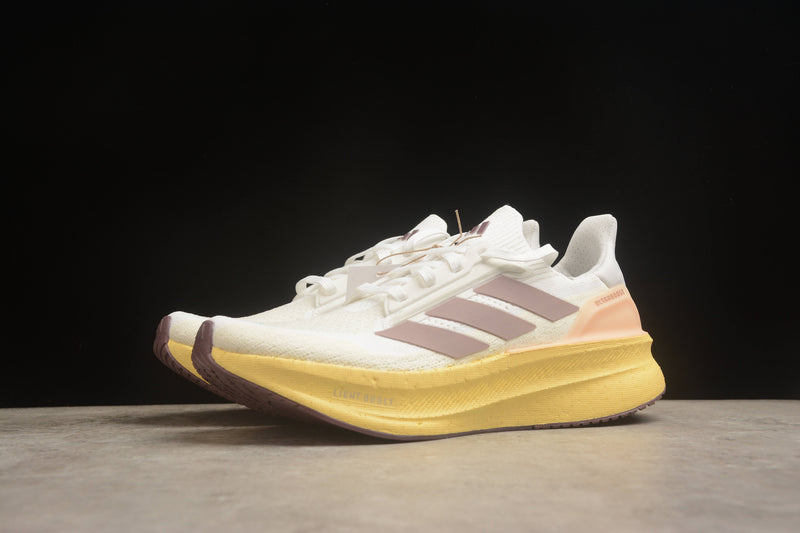ADIDAS ULTRABOOST 5X