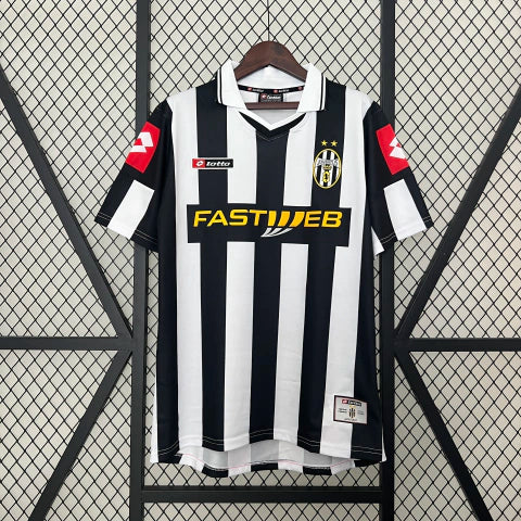 Camisa Juventus I 01/02 Retro Masculina